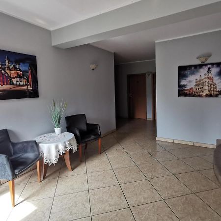Hotel Zieliniec Poznaň Exteriér fotografie