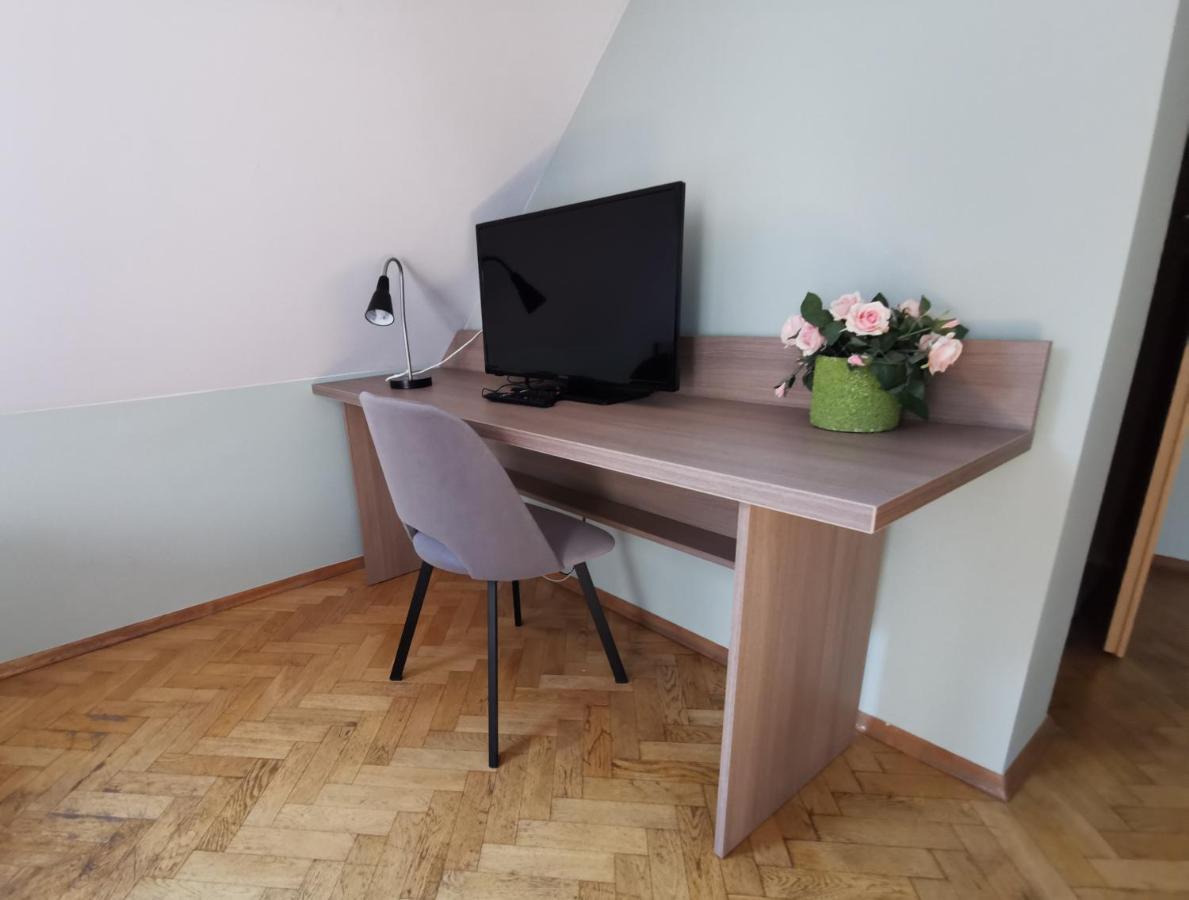 Hotel Zieliniec Poznaň Exteriér fotografie